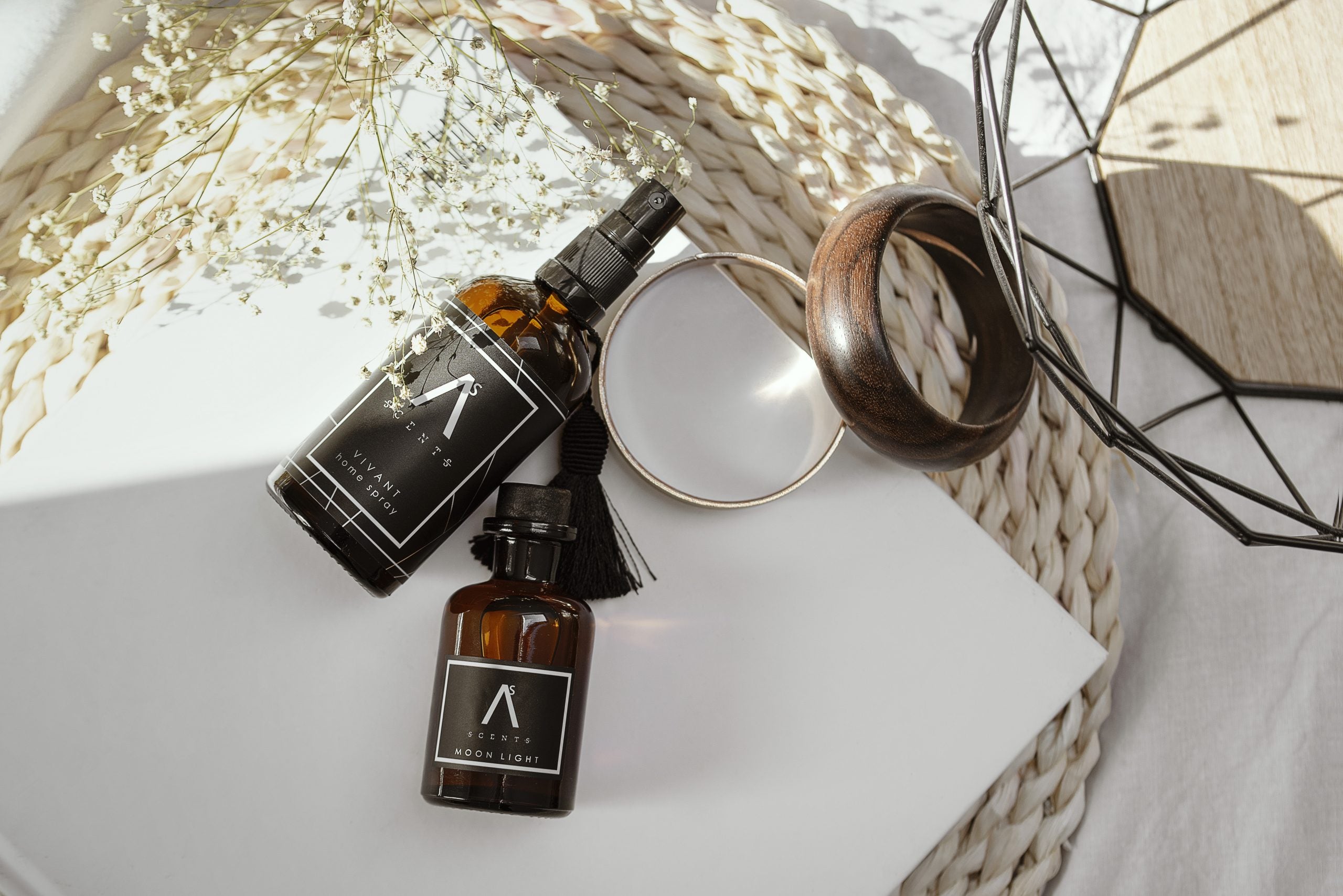 Aromatizuotas purškiamas namų kvapas “Paradise” 100 ml.