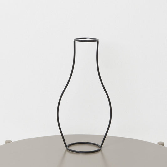 Moderni Minimalistinio Stiliaus Metalinė Vaza V2 - juoda